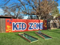 Pool - Playset - Stadiums - 6 Beds!