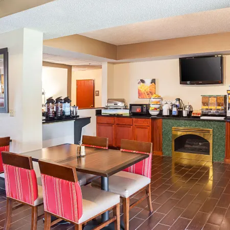 Comfort Inn Lincoln I-80