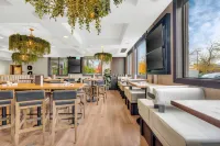 Sandman Hotel Vancouver Airport - breakfast