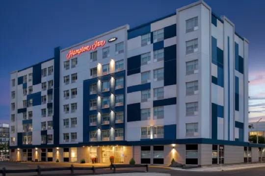Hampton Inn by Hilton Winnipeg Downtown