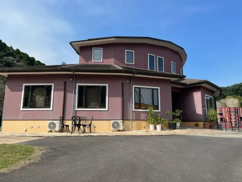Camp Hotel Shinkokyu - 2-Star