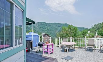 Damyang Chuwol Mountain Pension under the Stars