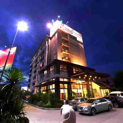 美麗華酒店 Hotel Exterior