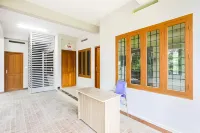 Tulip Homes by the Oaks Inn