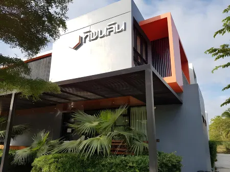 Tipnalin Apartment Phetchaburi Отели в г. Пхетчабури