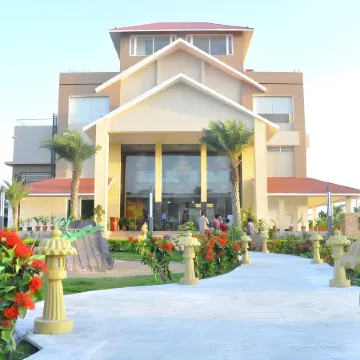 7 Seasons Resort & Spa