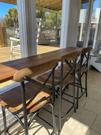 The WATERFRONT Boathouse Cabin!