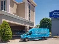 Hampton Inn & Suites Nashville-Airport Hoteles cerca del Aeropuerto Internacional de Nashville