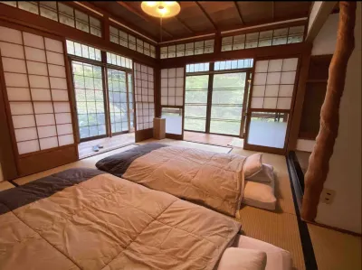 Toyouke no Mori Guesthouse Hotels in Тенрі