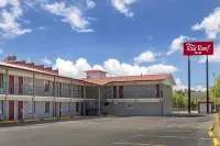 Red Roof Inn Hope Hotels in Washington