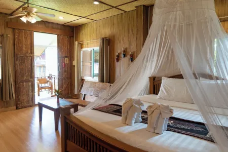 Buri Gallery House