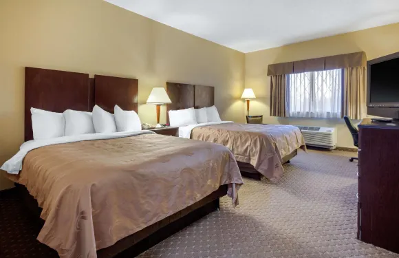 品質酒店斯邁爾納