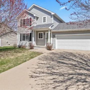 The Silverbirch Escape Modern Comfort Meets Midwest Luxury