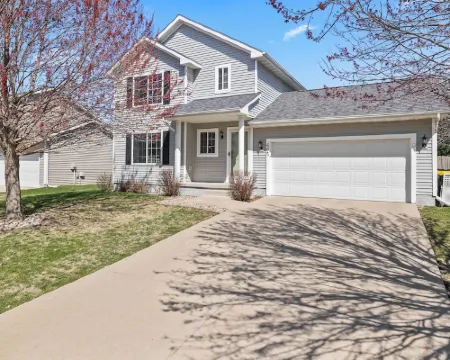 The Silverbirch Escape Modern Comfort Meets Midwest Luxury Hotels in Waukee