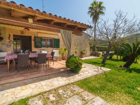 Paratge de Fangar Отели в г. Кампанет