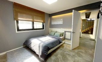 Cheongju Cheongnamdae Pool Villa