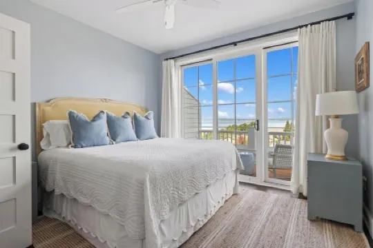 Welcoming! Professionally Decorated with Panoramic Lake Views.  One of a Kind!