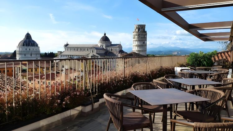 Pisa’s Palaces and Prestige: A Guide to the City’s Most Elegant Luxury Hotels