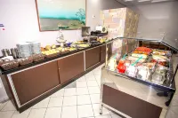 Nayru Hotel - servizio colazione