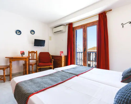 Apartamentos Pepe Mesa โรงแรมในเนร์คา