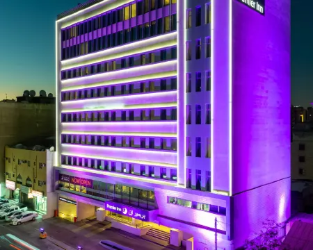 프리미어 인 도하 에어포트 호텔 도하 호텔