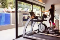 Life Gallery Athens - Gym