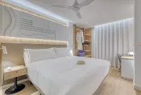 세나토르 칼라 미요르 호텔