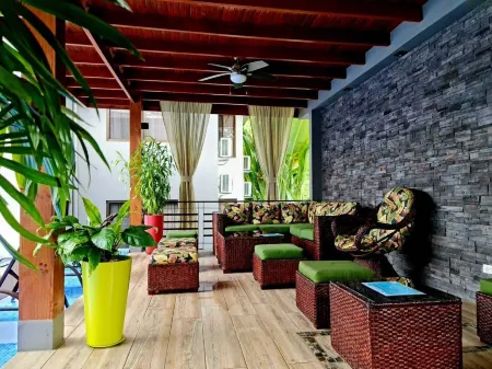 Ballena Paradise Apartahotel