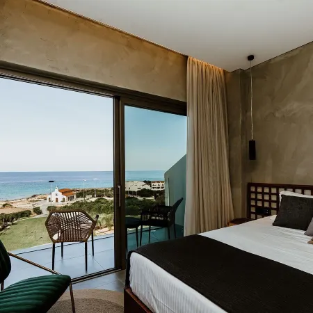 Cavo Zoe Seaside Hotel