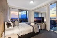 Chevron Renaissance - Self Contained & Privately Managed - Wow Stay