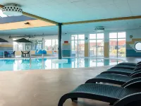 Ameland Coastal Retreat - Pool
