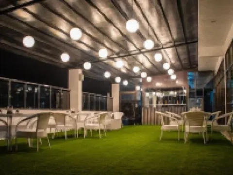 Hotel Lakeview Hotels in Chhatarpur
