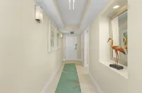 50 Shades of White - Gullwing #805 - 6620 Estero Blvd condo