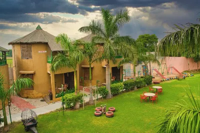 Hotel Natraj & Resort Hotels in Aluva