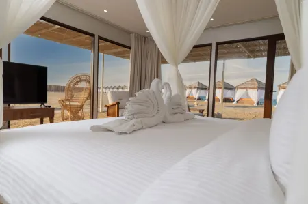 Regency Sealine Camp