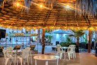 Laos Mar Hotel & Suites