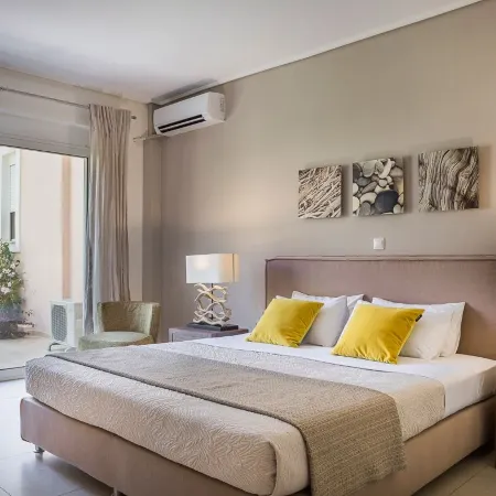 Meliti Waterfront Suites