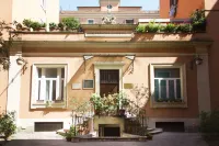 TrastevereHome - Vespucci Rome Testaccio Home Hotellit kohteessa Rione XX Testaccio