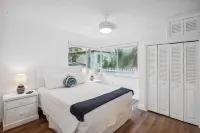 Beach Livin 1 - 1 Bedroom Downstairs - Bungalows