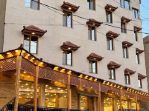 فندق جبال الشراة Hotels near مسجد الضهرة