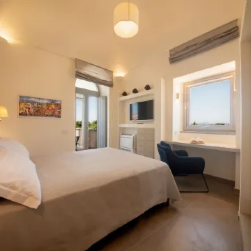 Insula Boutique Hotel