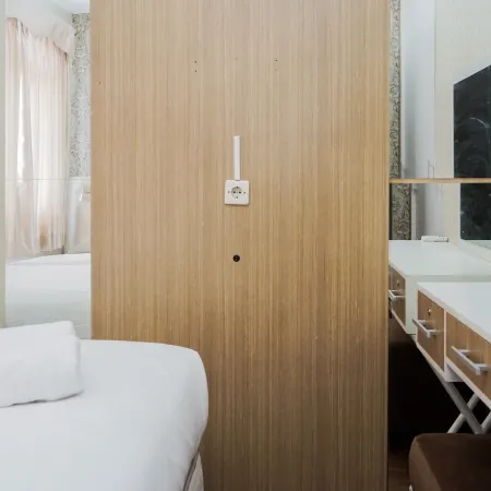 Comfort 2Br at Serpong Greenview Apartment
