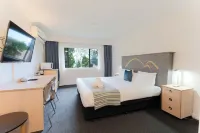 Leura Gardens Resort Hotels in Leura