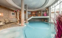 Eva,Village - Pools