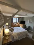 Tom's of Tregaron Hotels in Lampeter