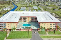 Paradise Shores 305 by Pristine Properties Vacation Rentals