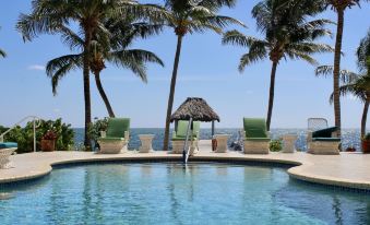 Tara Del Sol Resort