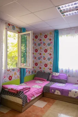 Comfortable Bungalow for Two in the Heart of the Forest