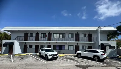 Bayview Apartments by Lowkl Hotels in Oakland Park