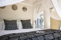 Rafiki Bush Lodge